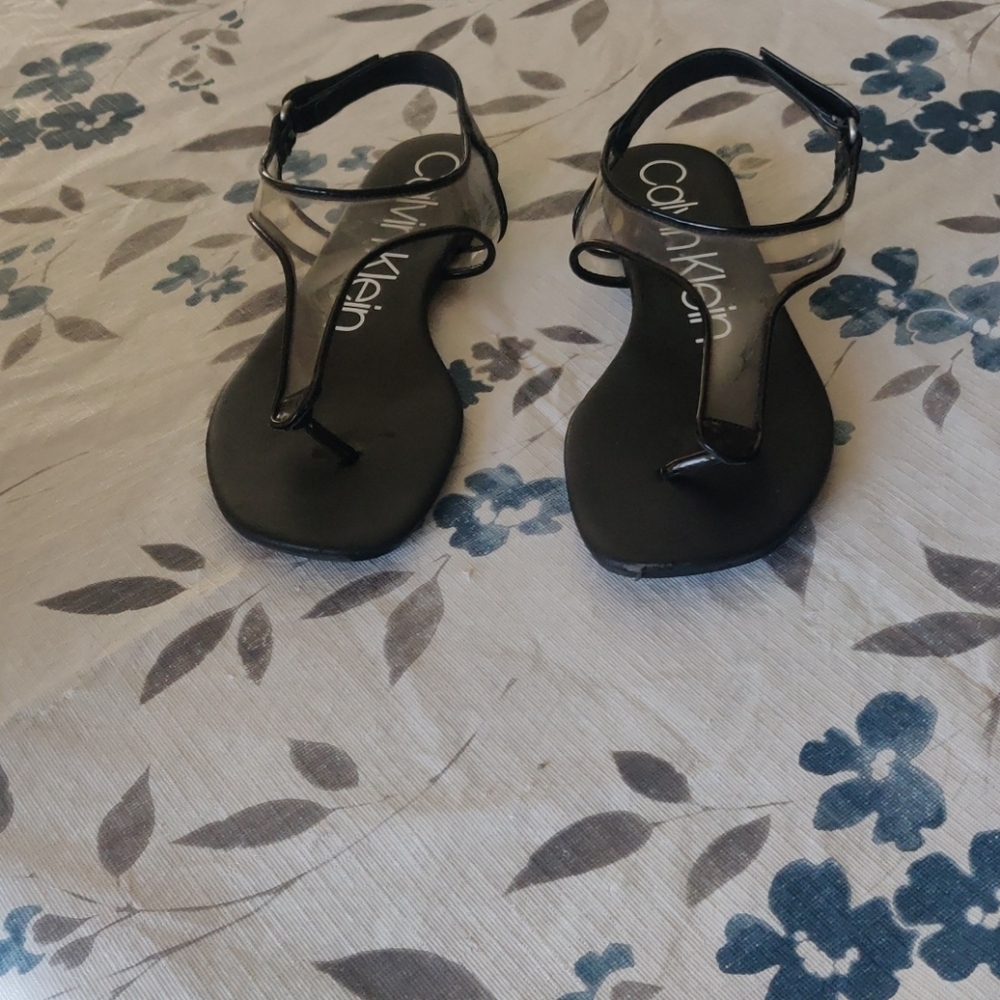 - Calvin KleinWoman's sandals